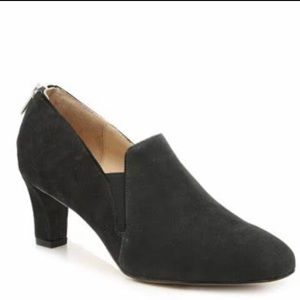NWOT Adrienne Vittadini Lave Leather suede Heels Black Size 9.5